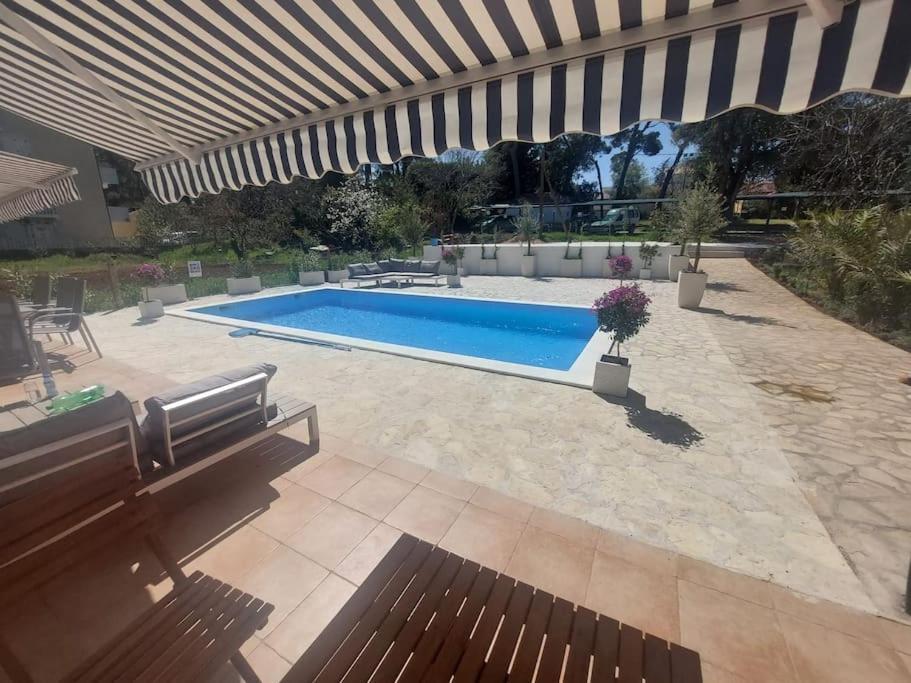 Appartamento Casa Blanca, Biograd Na Moru Esterno foto