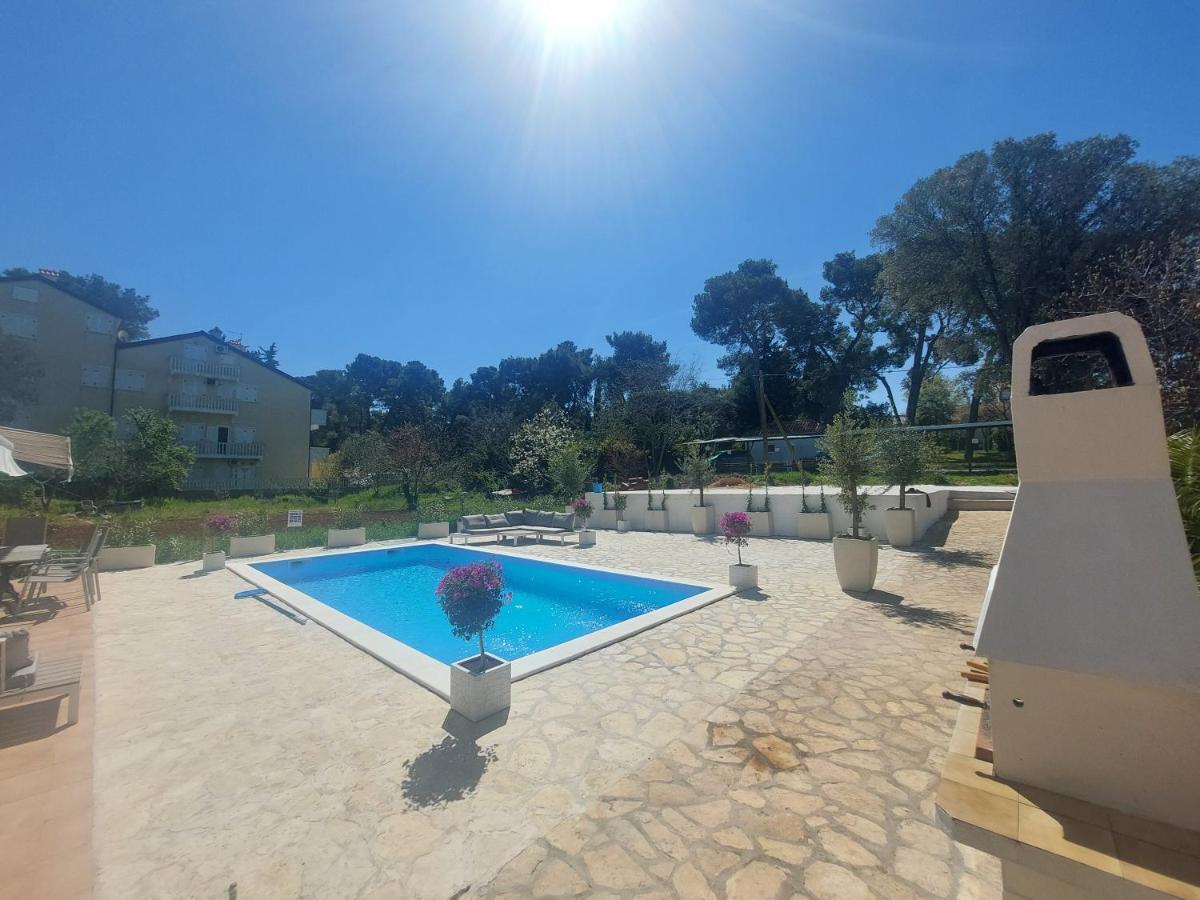 Appartamento Casa Blanca, Biograd Na Moru Esterno foto