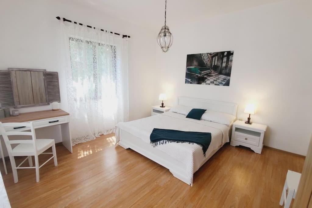 Appartamento Casa Blanca, Biograd Na Moru Esterno foto