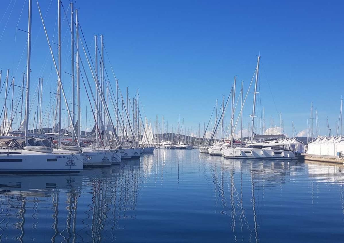 Appartamento Casa Blanca, Biograd Na Moru Esterno foto