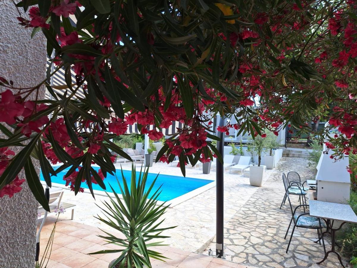 Appartamento Casa Blanca, Biograd Na Moru Esterno foto